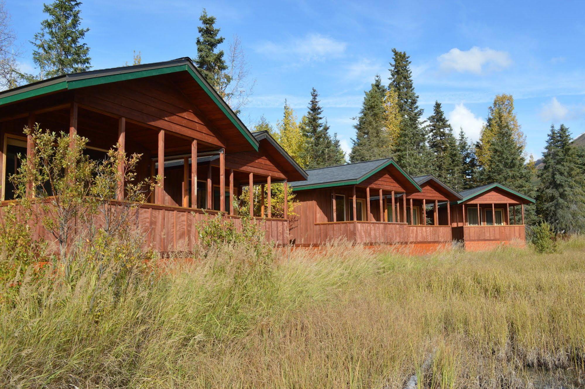 Summit Lake Lodge Eksteriør billede
